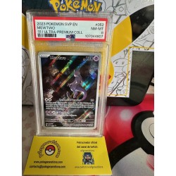 PSA8 - Mewtwo 151 ultra premium inglés
